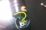 电棍充电器的正确使用方法是什么？