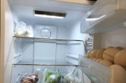 冰箱散热位置的选择与作用（探究冰箱散热位置的原因及如何进行优化）