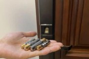 手机电池锁电现象如何解决？锁电后对手机有何影响？