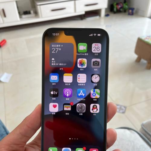 探索iPhone上三个常用的测评软件（为你的iPhone选择最佳测评软件，让你的使用更加高效）