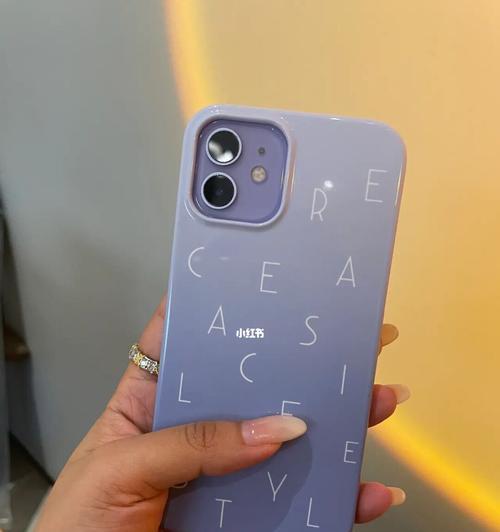 全面解析iPhone12的外形尺寸规格（探索iPhone12尺寸规格的内涵与设计）