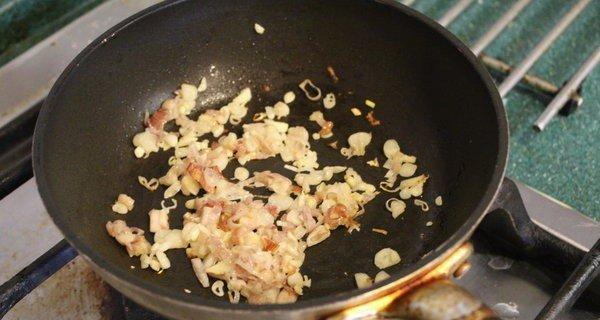 卤肉饭怎么做的软烂（简单易学的卤肉饭制作方法）