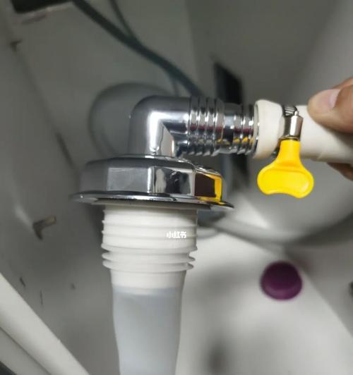 洗碗机自动排水的原理与作用（实现便捷快速清洁的洗碗机自动排水技术解析）