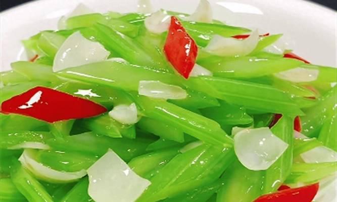 西芹百合炒菜的营养秘诀是什么？如何炒制才美味？