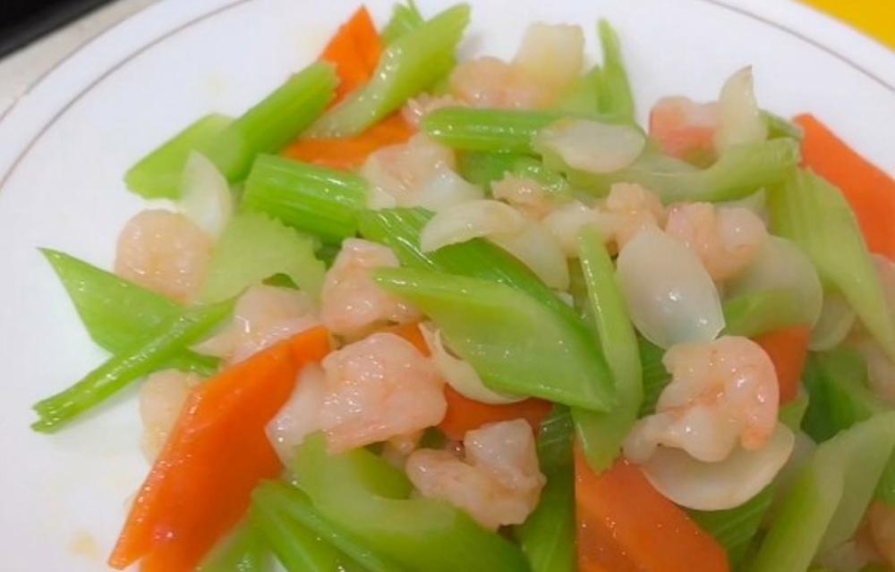 西芹百合炒菜的营养秘诀是什么？如何炒制才美味？