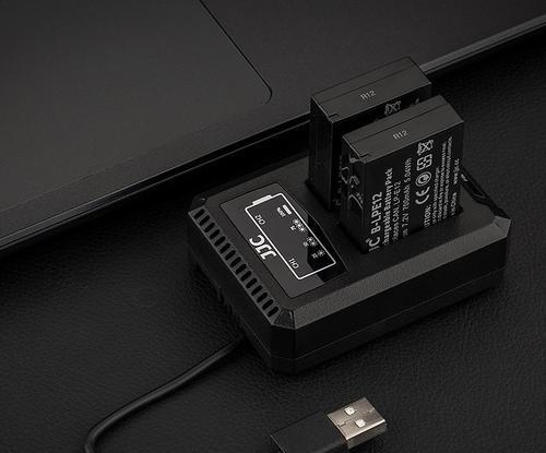 双口充电器如何连接相机？使用时有哪些技巧？