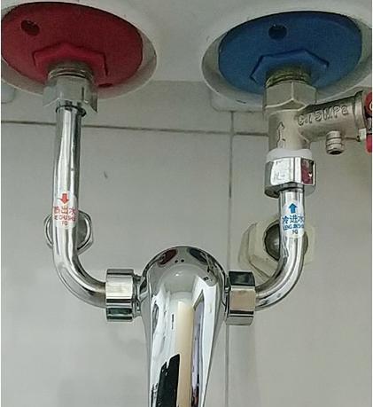 安装明装热水器需要哪些材料？如何正确安装？