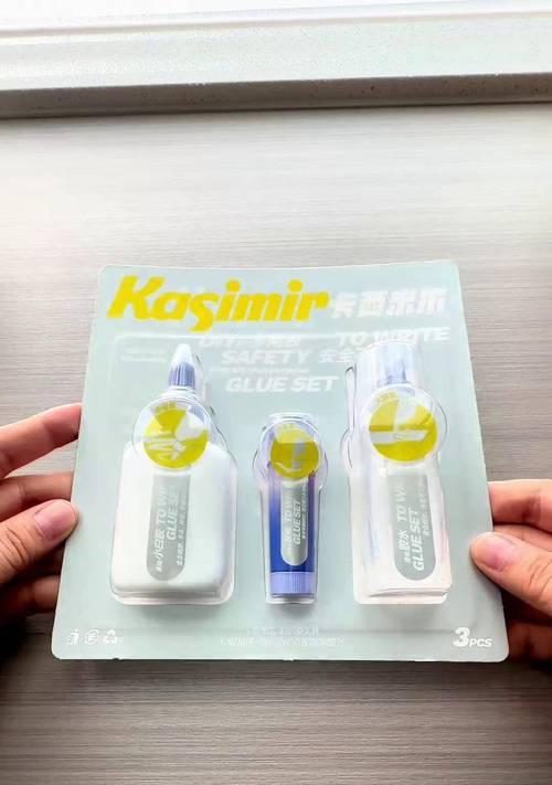 粘低音炮最好用的胶水是什么？使用时有哪些技巧？