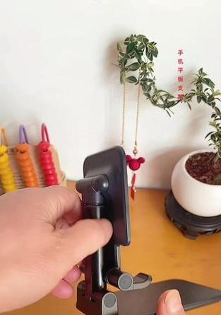 迷你平板竖支架的正确使用方法？有哪些使用技巧？
