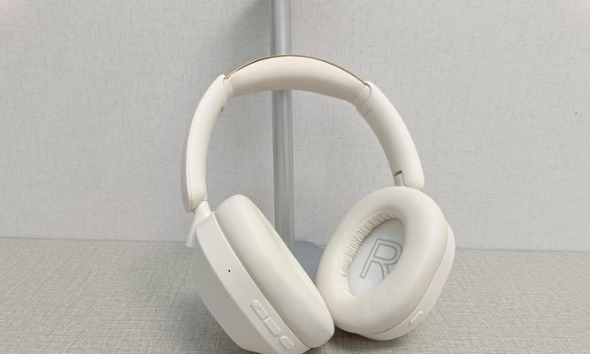降噪蓝牙耳机声音调节方法是什么？如何调整到最佳听感？